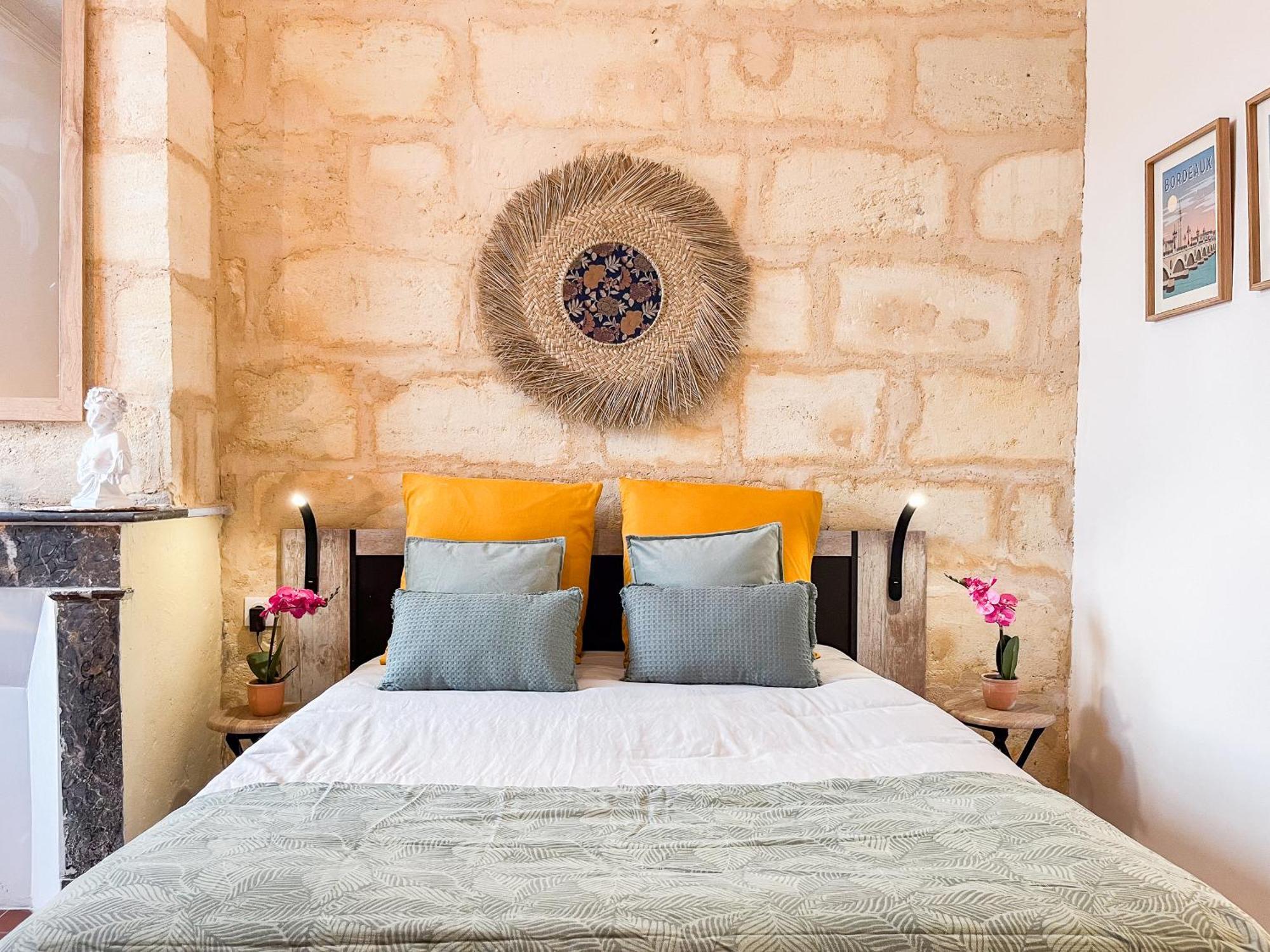 Echoppe Typique Avec Terrasse Villa Talence Dış mekan fotoğraf