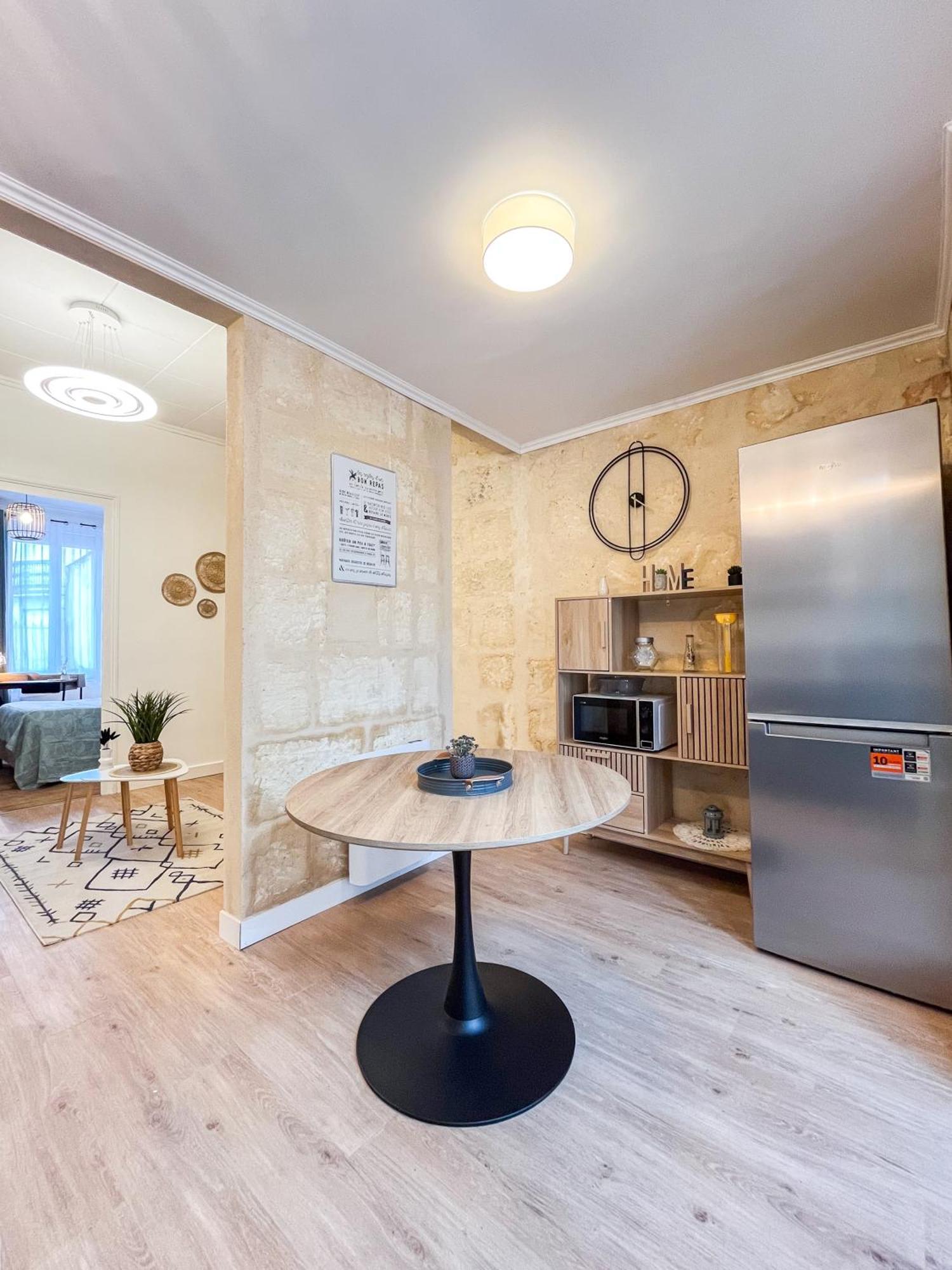 Echoppe Typique Avec Terrasse Villa Talence Dış mekan fotoğraf